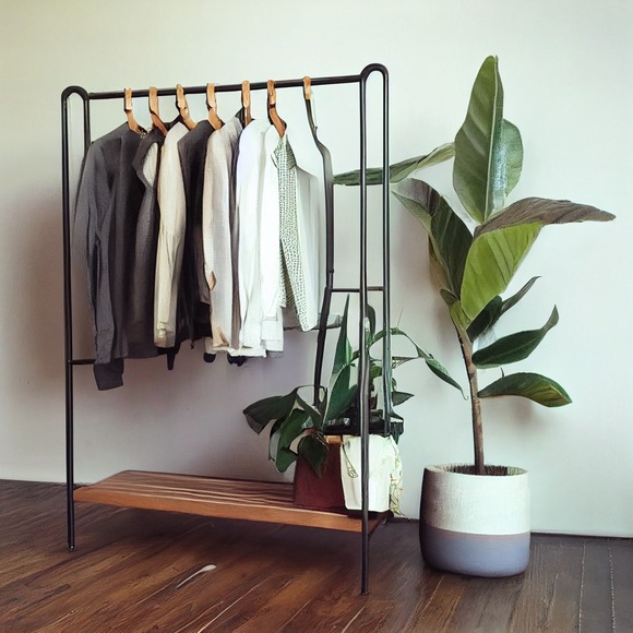 Meet The Posher - Picture 1 of 1